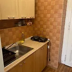 Emma Hostel *