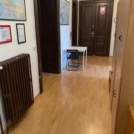 Albergue Emma *