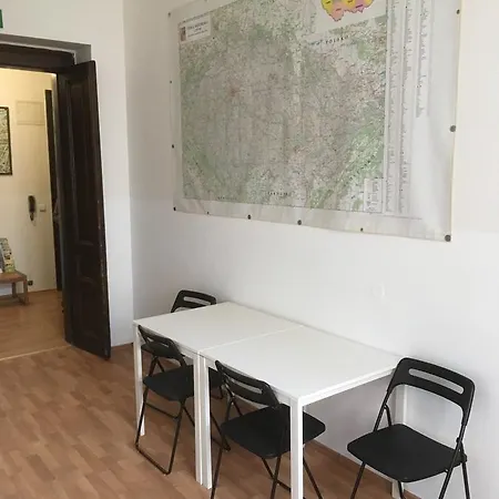 Emma Auberge de jeunesse